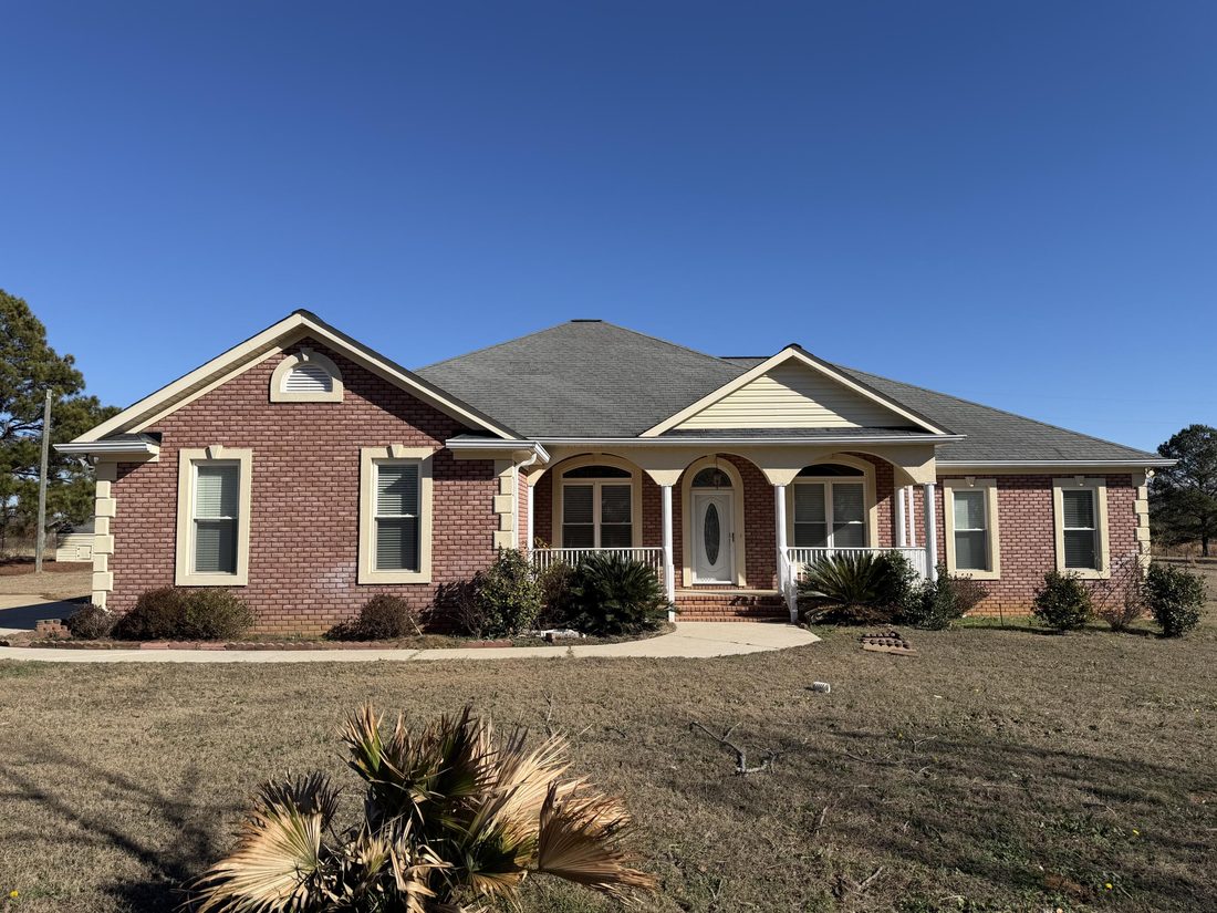Front exterior of 1033 Marks Walden Road in Blythe, Georgia